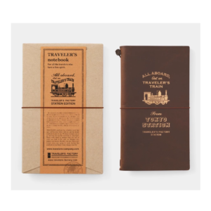 TRAVELER's Notebook Set TOKYO STATION (Standard)